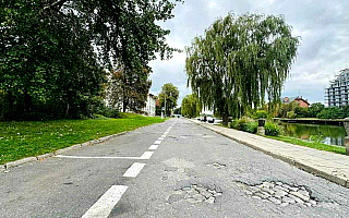 Ważna inwestycja w Elblągu. Skorzystają kierowcy i piesi Ważna inwestycja w Elblągu. Skorzystają kierowcy i piesi